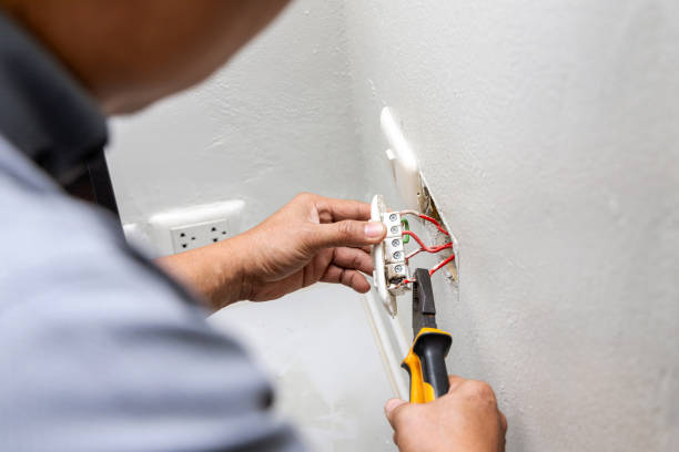Best Circuit Breaker Repair  in Maeser, UT